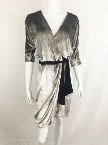 Diane Von Furstenberg Velvet Wrap Dress Size 0