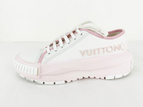 Louis Vuitton Squad Sneaker Size 8