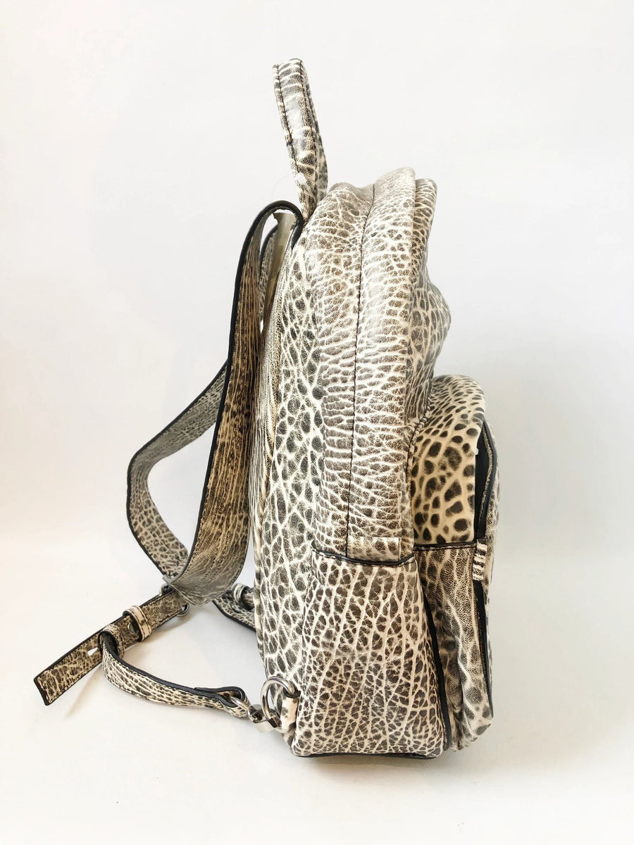NEW Alexander Wang Dumbo Backpack W/Tags – KMK Luxury Consignment NEW Alexander Wang Dumbo Backpack W/Tags – KMK Luxury Consignment
