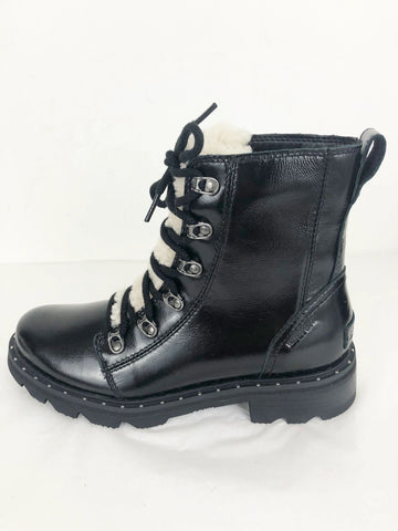 NEW Sorel Shearling Trim Boots Size 8