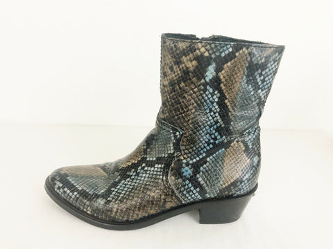 Reptile Print Boots Size 9