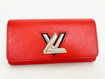 Louis Vuitton Epi Leather Twist Wallet