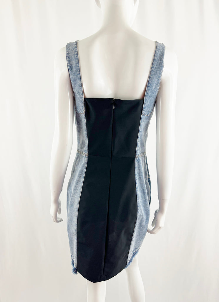 NEW Dolce & Gabbana Denim Dress Size 8 / M KMK Luxury Consignment NEW Dolce & Gabbana Denim Dress Size 8 / M KMK Luxury Consignment