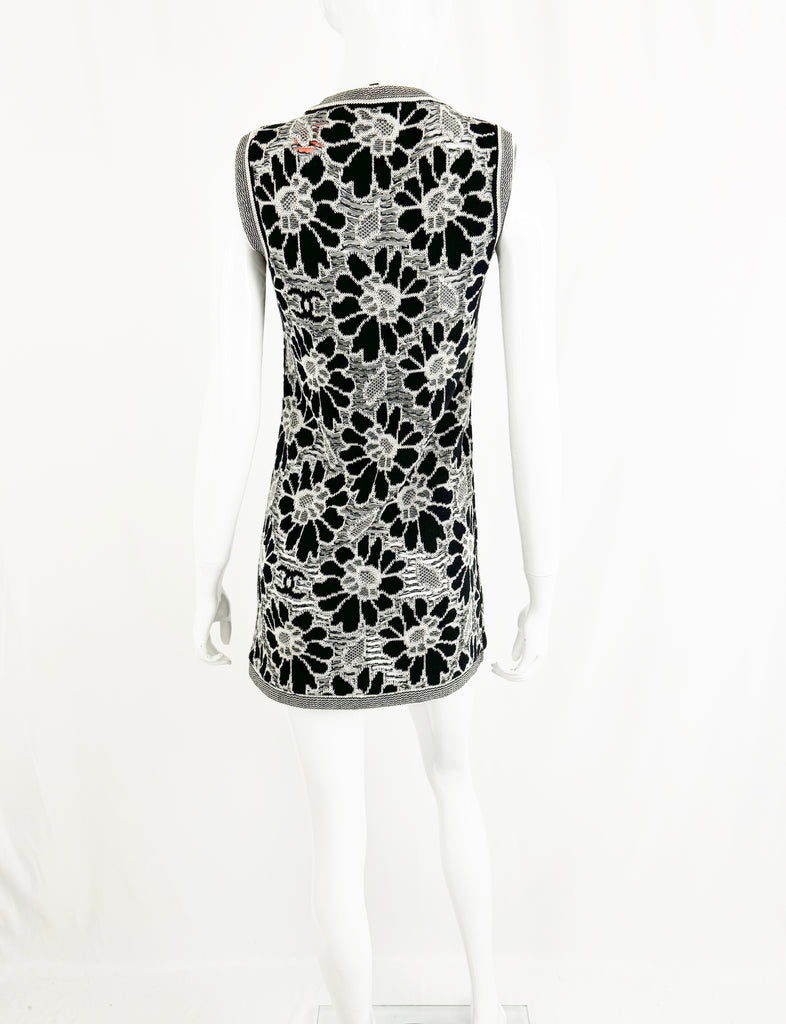 chanel print mini dress CHANEL VINTAGE CC MEDALLION PRINT MINI DRESS