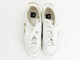 NEW Veja Sneaker Size 8