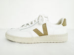 NEW Veja Sneaker Size 8