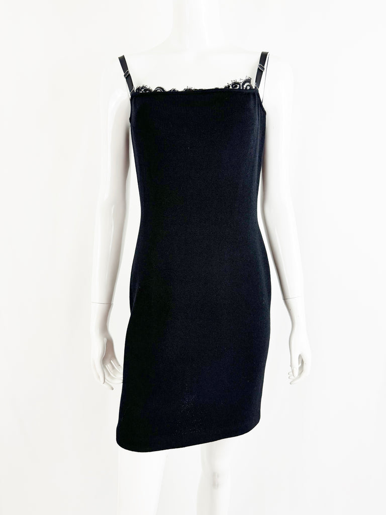 St. John Knit Mini Dress Size 2 KMK Luxury Consignment St. John Knit Mini Dress Size 2 KMK Luxury Consignment