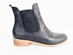 Fortress Chelsea Boots Size 10