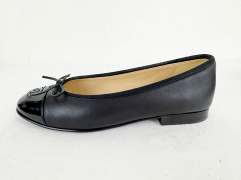 Chanel Cap-Toe Ballet Flats Size 6