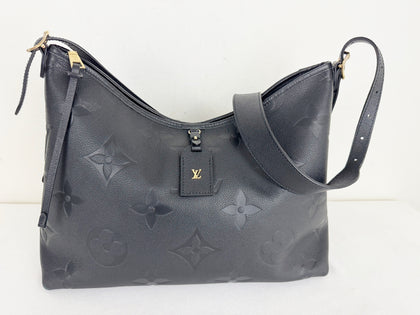 Louis Vuitton Carryall MM