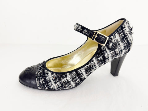 Chanel Tweed Mary Jane Pumps Size 8