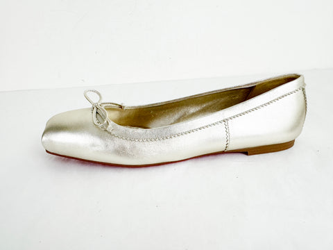 New Christian Louboutin Sweetie Jane Ballet Flat Size 10.5