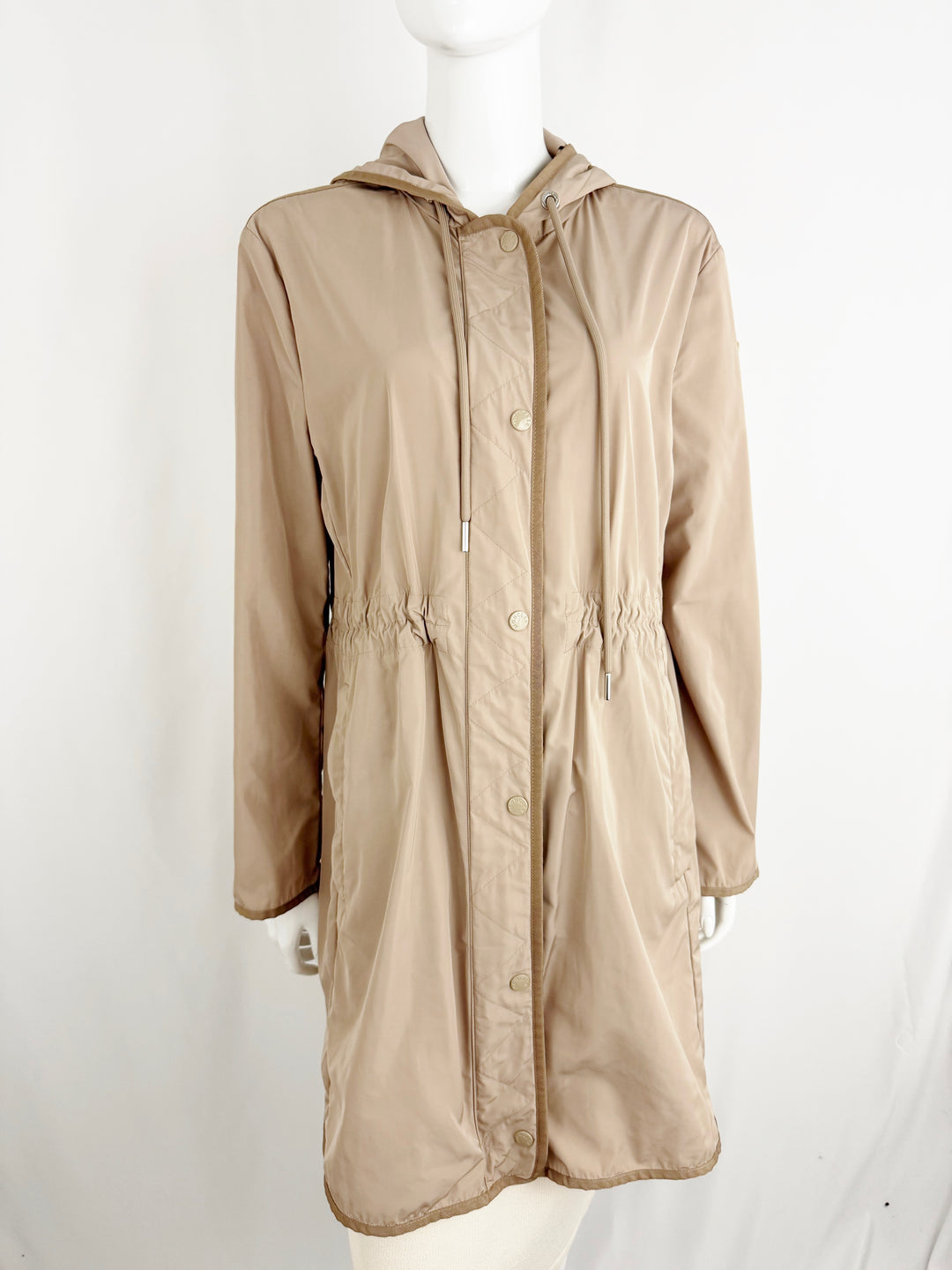 Moncler Lebris Windbreaker Size L – KMK Luxury Consignment