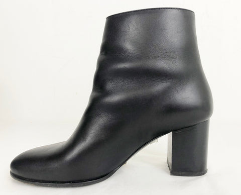 Leather Ankle Zipper Boots Size 9