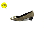 NEW Roger Vivier Green Suede Buckle Pump Size 40 It (10 Us)