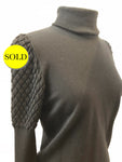 Escada Turtleneck Sweater Size 38 De / M / 8 Us