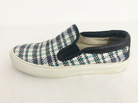 Agl Woven Sneaker Size 9
