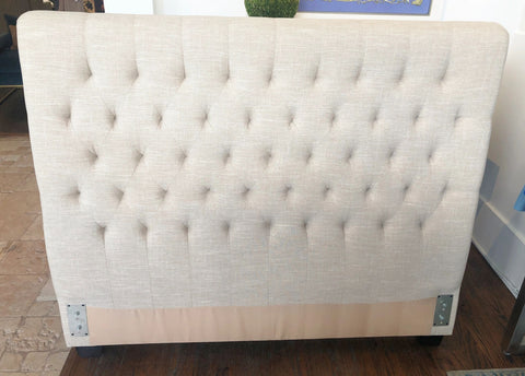 Linen Tufted Queen Bed Frame With Foot Board & Side Rails