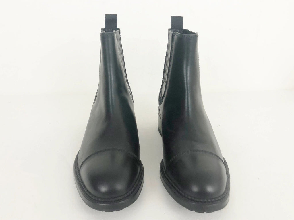 NEW Chanel Chelsea Boots Size 37 It (7 Us) – KMK Luxury Consignment