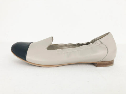 NEW Agl Attilio Giusti Leombruni Cap-Toe Flats Size 36.5 It (6.5 Us)