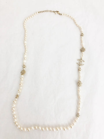 2015 Chanel Faux Pearl And Crystal Star 34" Necklace