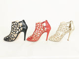 Oscar De La Renta Caged Sandal Size 37.5 It (7.5 Us) - (Also Available In Red In Size 8)