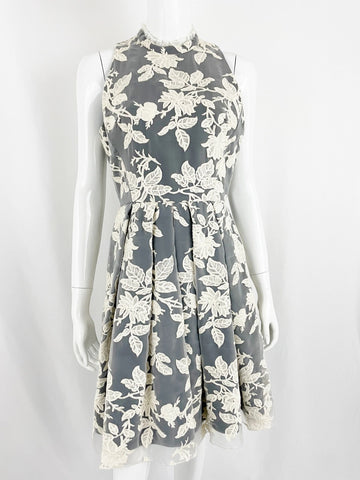 Embroidered Dress Size 6