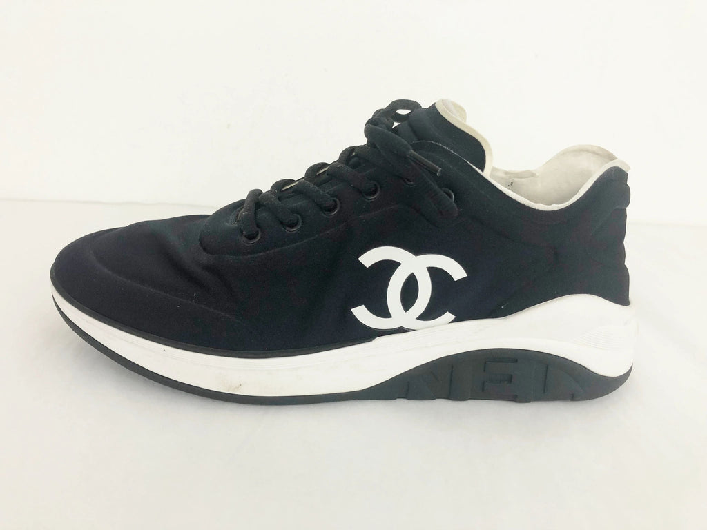 NEW Men's Chanel Neoprene Sneaker Size 44 Eu (11 Us) – KMK Luxury  Consignment