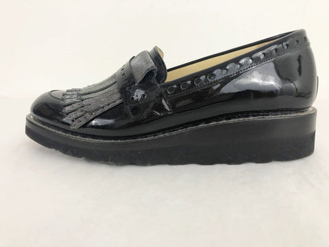 NEW Angela Scott Metallic Accent Loafer Size 39 It (9 Us)