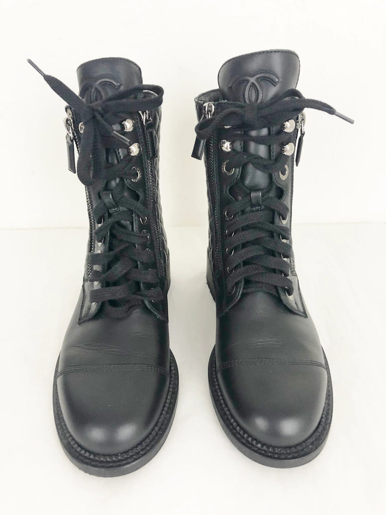 NEW Chanel Quilted Cc Logo Combat Boots Size 37 It (7 Us