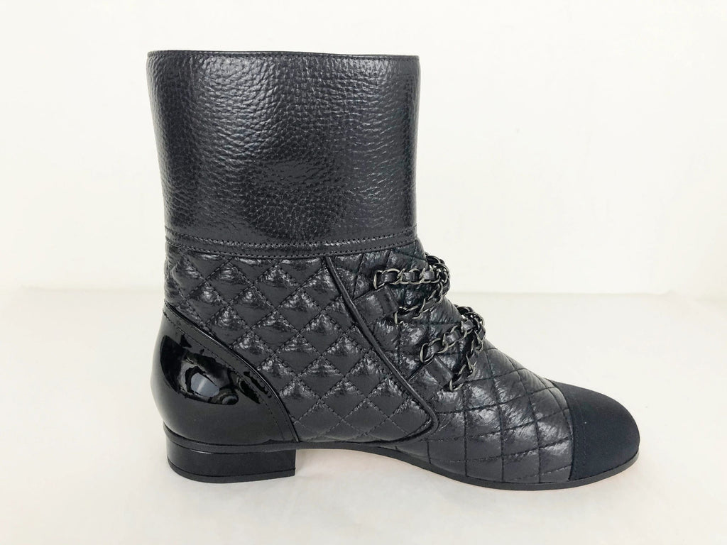 NEW Chanel Quilted Cap-Toe Ankle Boots Size 37 It (7 Us) – KMK Luxury  Consignment