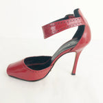 Manolo Blahnik Patent Peep-Toe Pumps Size6.5